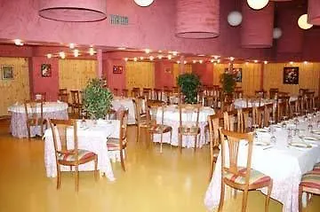 Hotel Bezana Lago سانتا كروز دي بيزانا