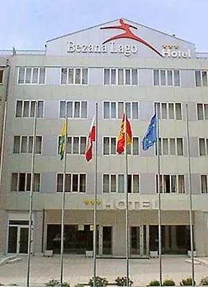 Hotel Bezana Lago سانتا كروز دي بيزانا